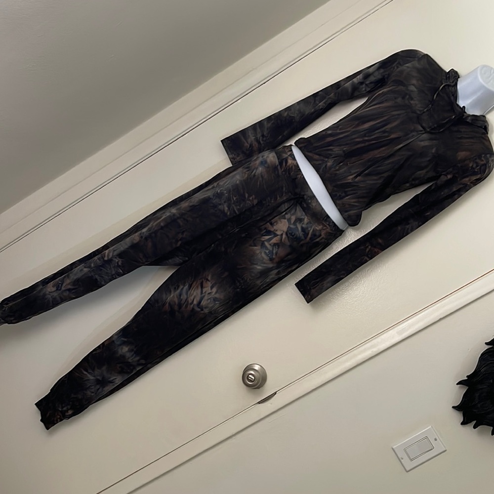Brown and black set super Stretchy and cute you can wear anywhere bundle with me